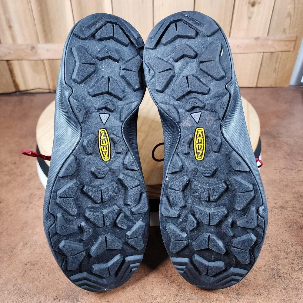 Keen Uneek SNK Boots‎ Womens 7.5 Black Chukka KEEN.DRY Waterproof Winter Snow